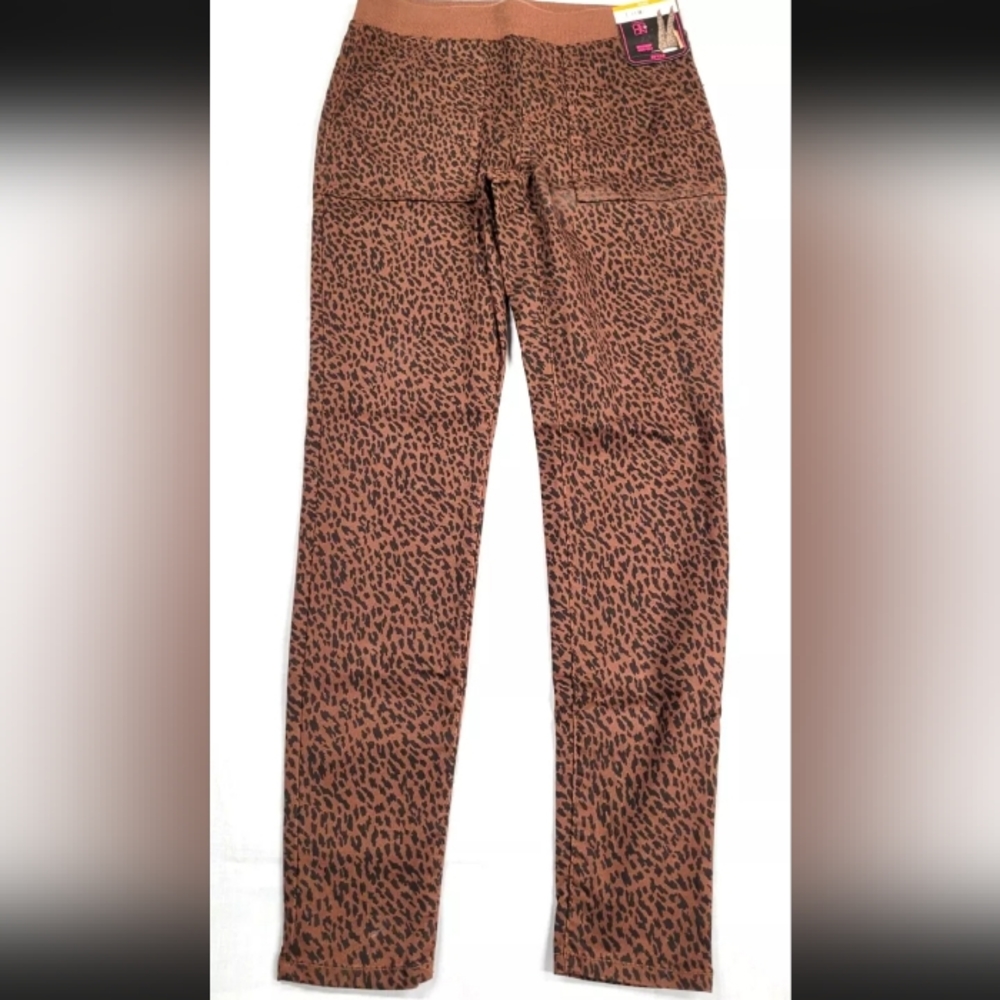 NEW! No Boundaries mid-rise Pull-on Animal print Jegging Women's Jrs M (7-9)